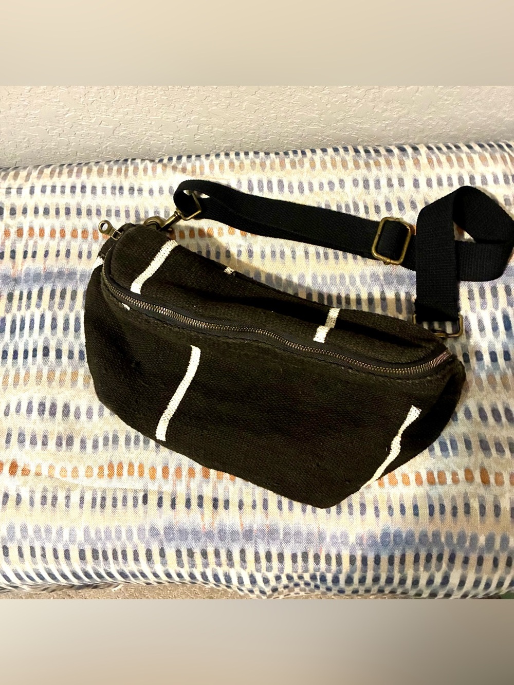 Jenna Bee Black Lines Sling Bag